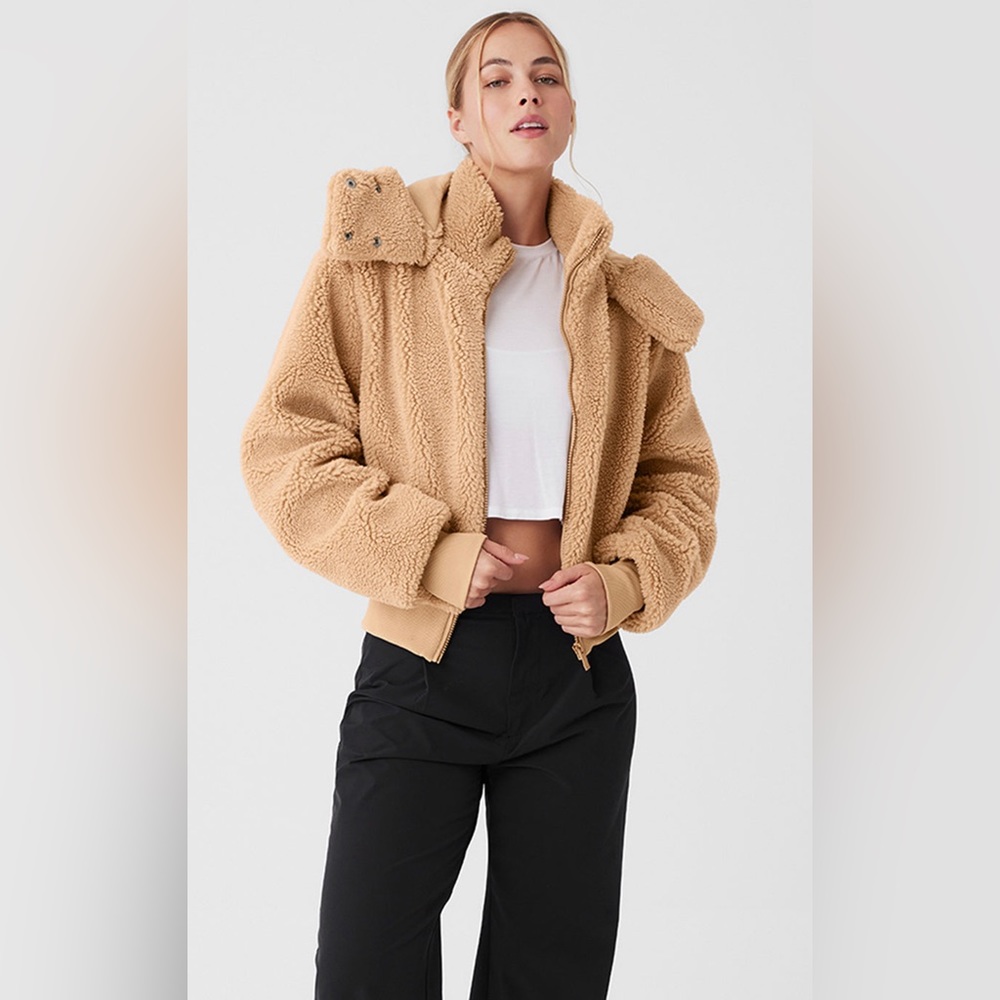 ALO FOXY SHERPA JACKET IN CAMEL (NEVER WORN STILL W TAGS)!!!